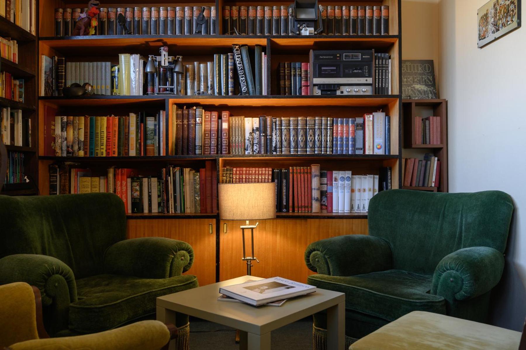 Отель Vic Aveiro Arts House Экстерьер фото